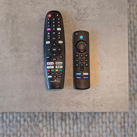 Backhome - Business&Family - Fantastische Schlosslage, Smarttv, Netflix, 50Qm, 24H Checkin - Apartment 1 Ludwigsburg Exterior foto